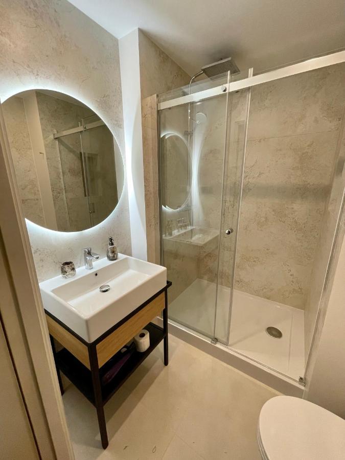 Boutique Apartments - Old Town 120M2 - Private Underground Parking - Вроцлав Экстерьер фото